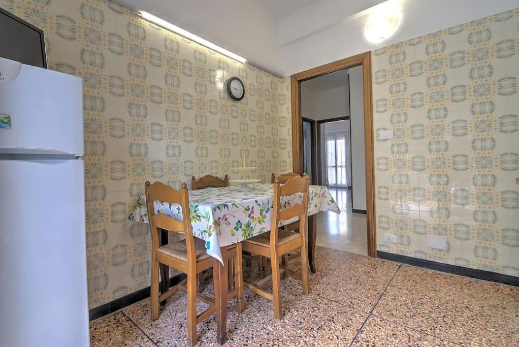 Mariani'S Home Finale Ligure Exterior photo